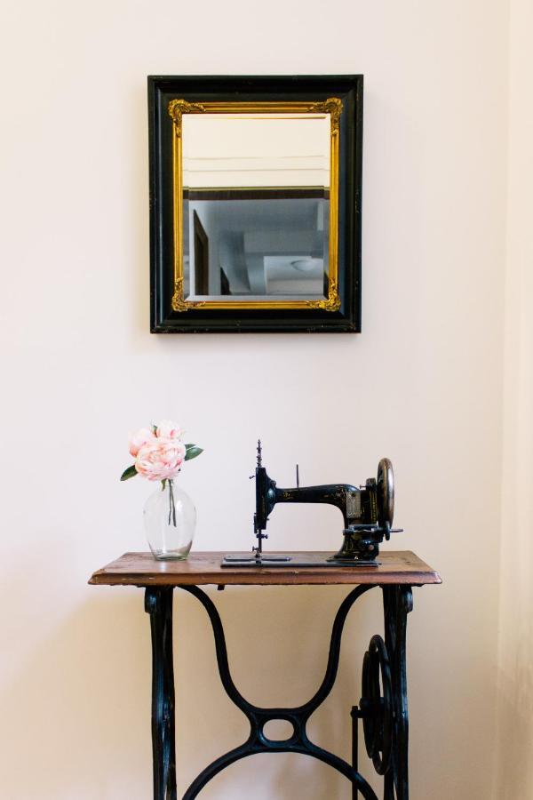 Bright, And Stylish Apartamento Viena